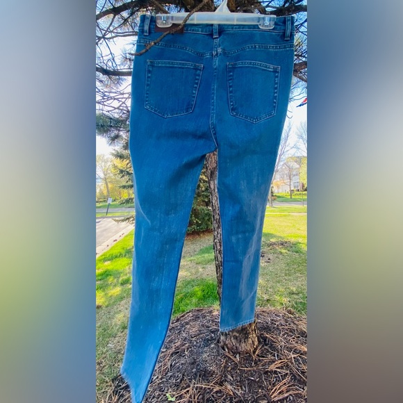 New, Stylein Katie👖Sz-31 Denim Blue- Unisex Designer MSRP $199, ☁️SilkSoft Denim - Picture 8 of 16